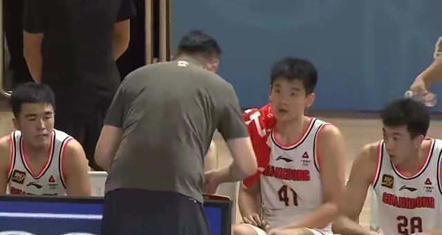 进了, 冠军