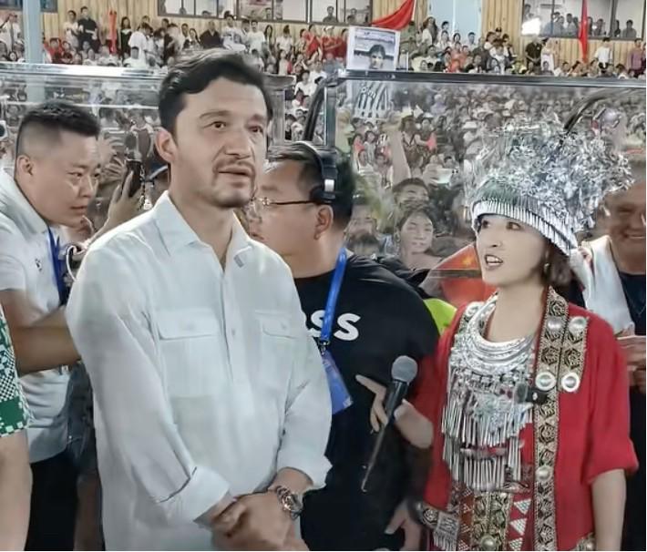 然有几个训, 场景最合理